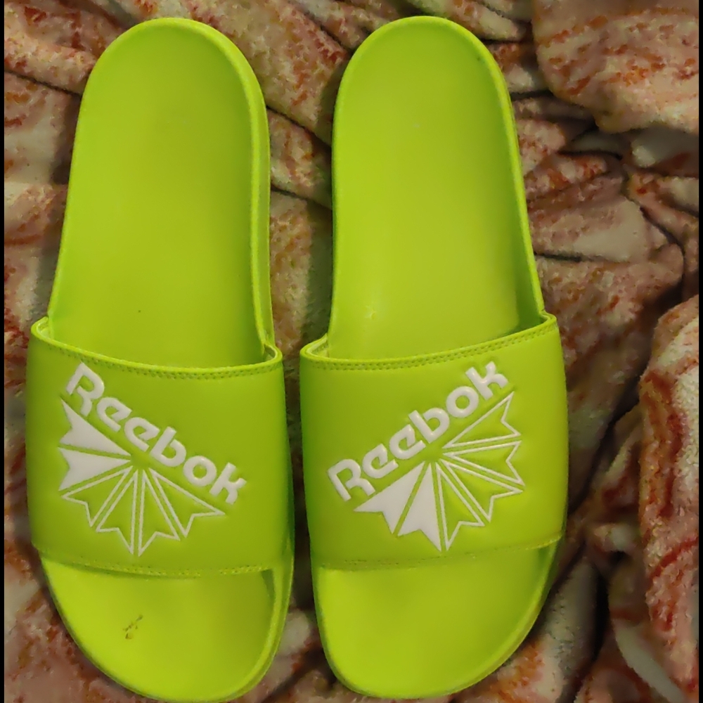 Sold to Kount.....Lime green Reebok sandals